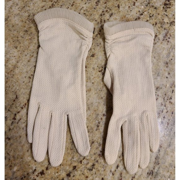 Vintage Size M Stretch Nylon Formal Beige 8" Gloves Pleated Fan Wrist Helanca - Picture 1 of 16